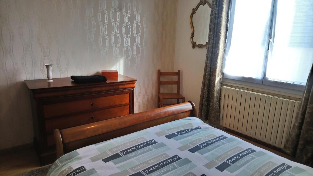 Chambre au calme et simple, cuisine a dispo Saint-Pol-de-Léon Esterno foto